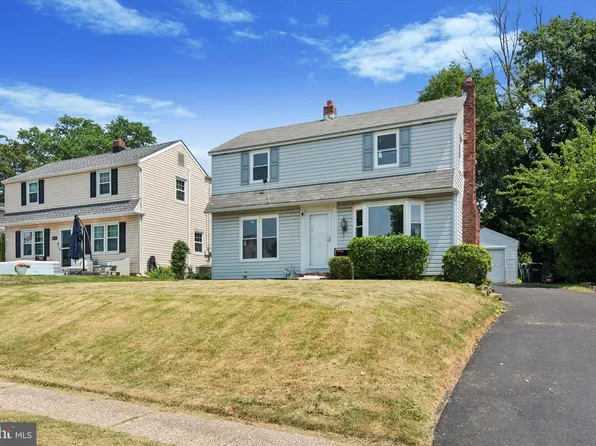 319 Forest Ave, Willow Grove, PA 19090