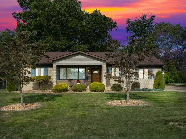106 Elm Dr, Trafford, PA 15085