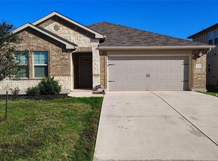 401 Windy Reed Rd, Hutto, TX 78634