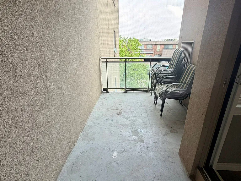 7405 Goreway Dr #414 — Photo 17