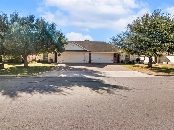 408-410 Prosperity Trl, Mc Gregor, TX 76657