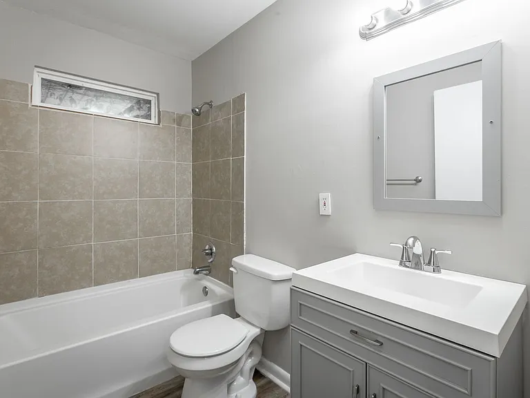 4711 Murray Lake Ln — Photo 13
