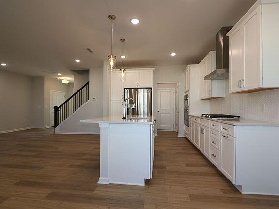 4th image of 3142 Cathedral Comb Dr #254