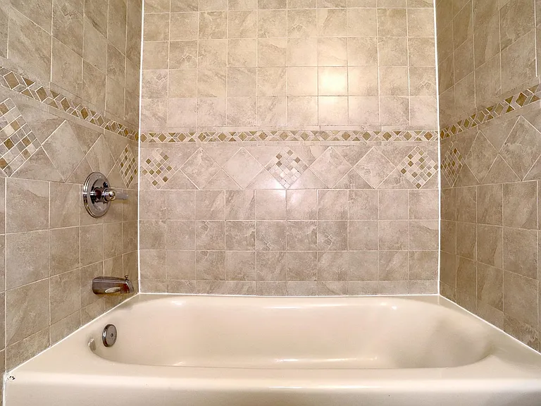 24 Emerson Ave #2 — Photo 14