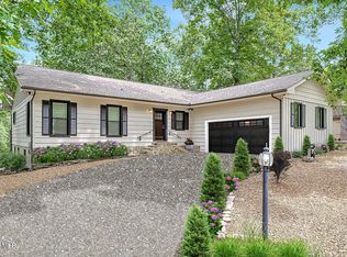 17 Druid Cir, Fairfield Glade, TN 38558