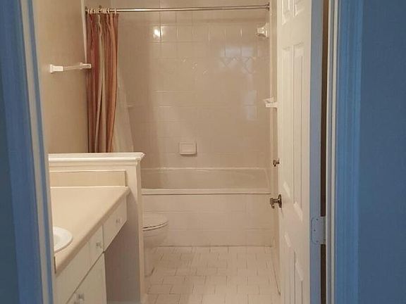 5th image of 800 S Dakota Ave APT 414