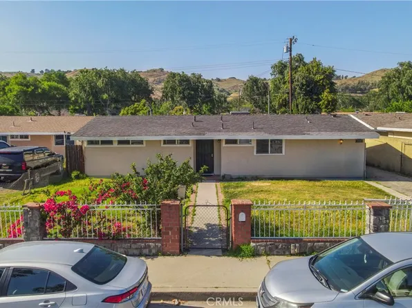 2229 Carlton Ave, Pomona, CA 91768