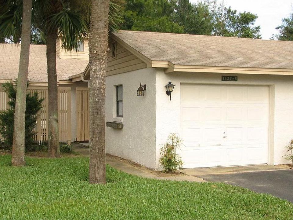 1st image of 1427B Oak Pl