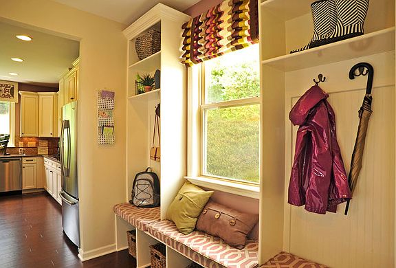 The Abriel Family Foyer