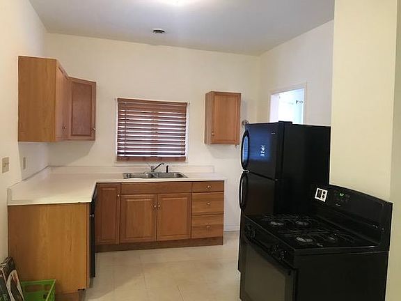 2nd image of 159 Lexington Ave #1