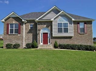 137 Buttermere Dr, Clarksville, TN 37040