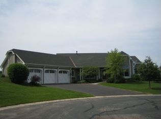 1601 Wedgemere Pt, Victoria, MN 55386