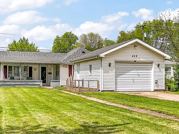 459 N Wabash Ave, Bradley, IL 60915