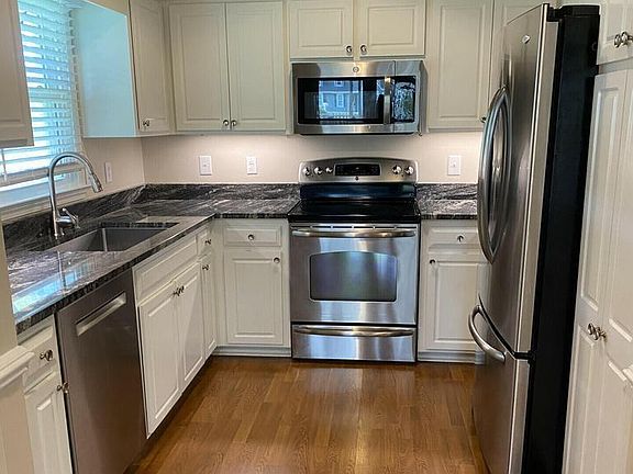 5th image of 606 Barbour Road