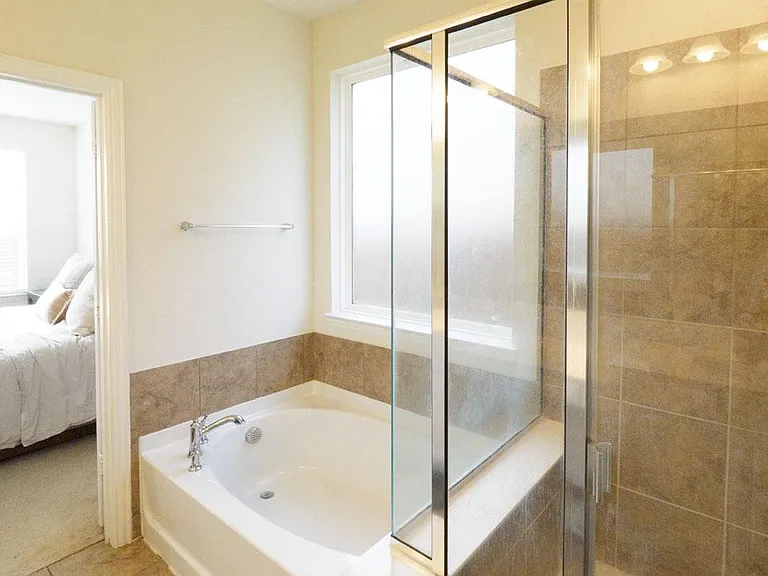 3110 Linham Dr — Photo 12