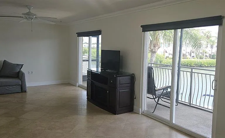 8822 Bay Pointe Dr #203 — Photo 4