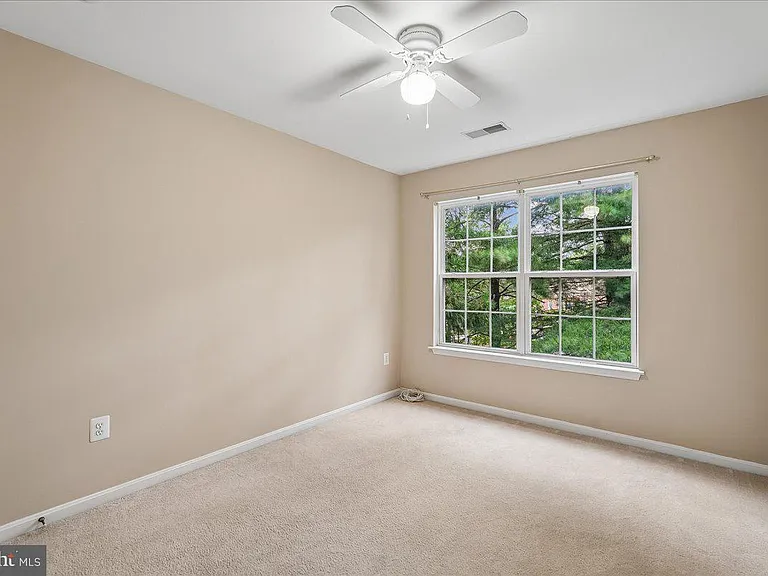 905 Royal Elm Ct — Photo 45