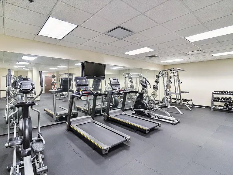 800 Brazos St #803 — Photo 23