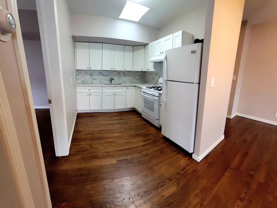 1st image of 1326 128th St #2F