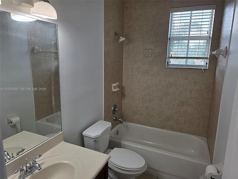 12745 SW 204th Ln — Photo 22