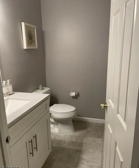 124 Hempstead Ct — Photo 4