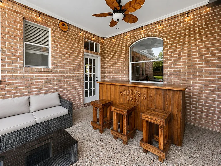 16410 Emilia Ct — Photo 16
