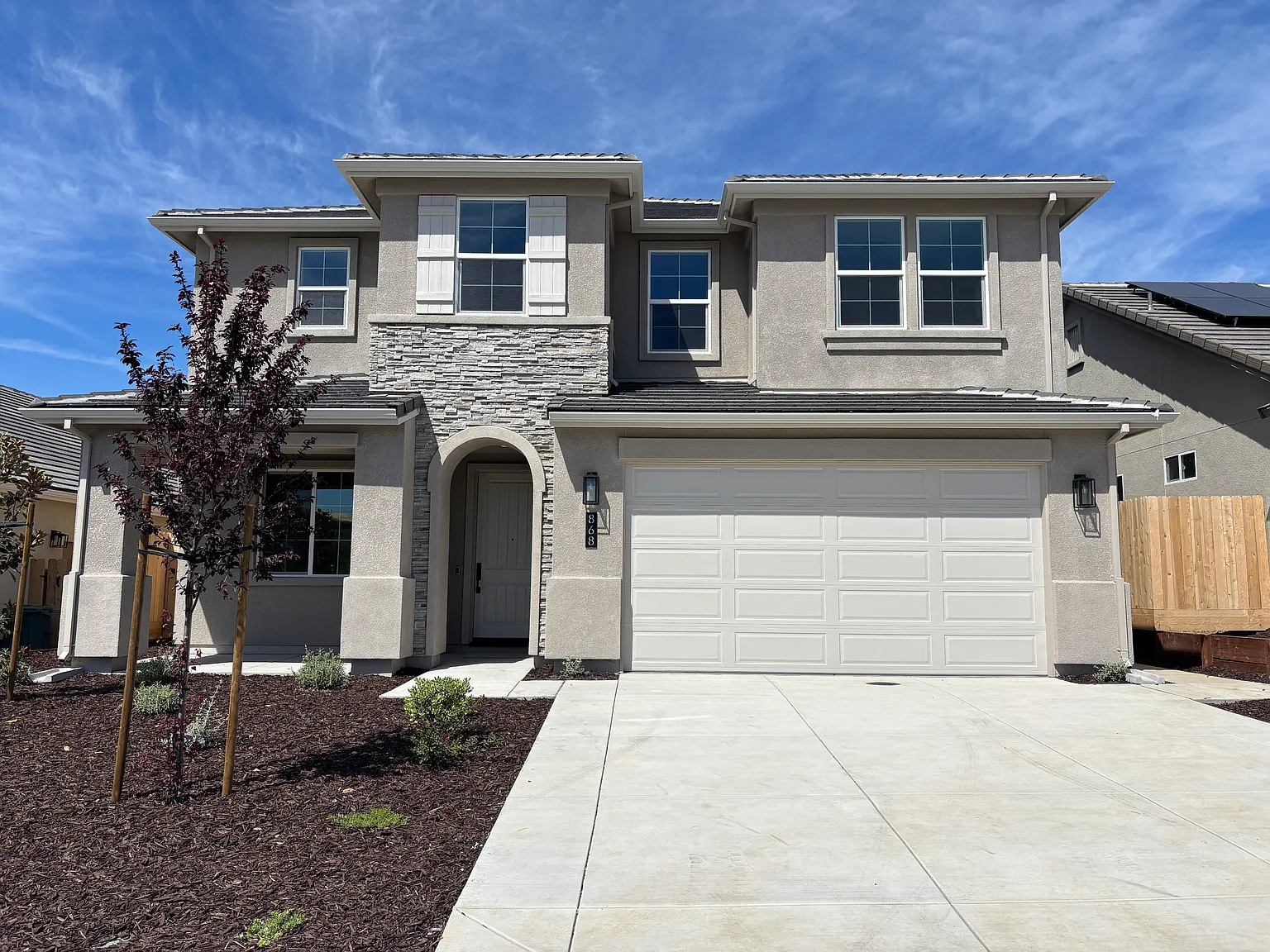 868 Sienna Ct photo 1