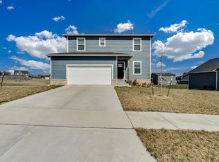 5260 N Cambridge St, Wichita, KS 67226