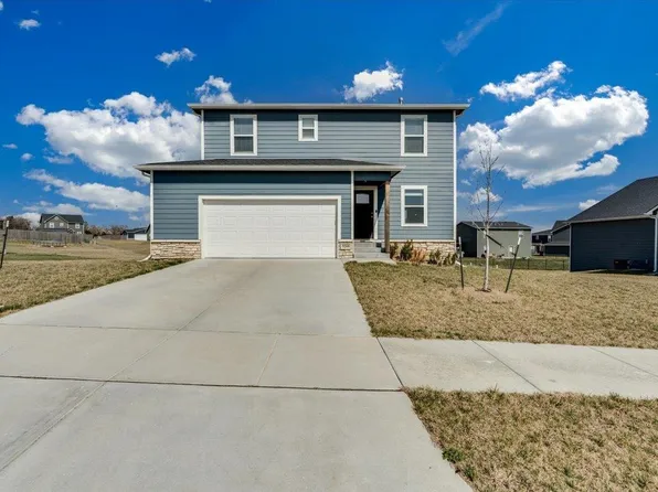 5260 N Cambridge St, Wichita, KS 67226