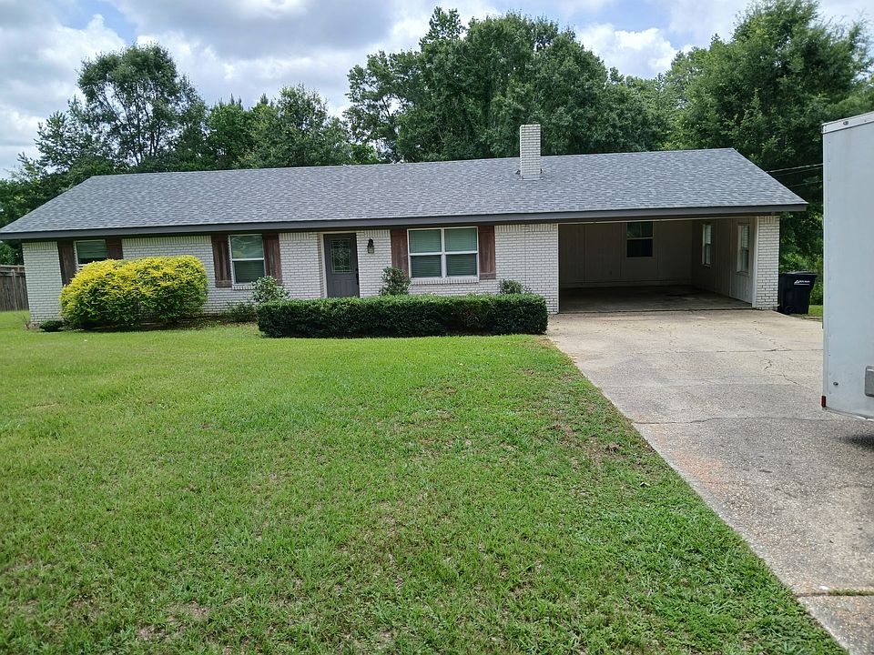 1st image of 60 Country Park Dr