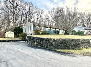 30 Oak Hill Ave, North Smithfield, RI 02896