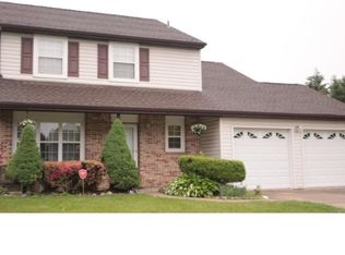 82 Amherst Dr, Burlington Township, NJ 08016