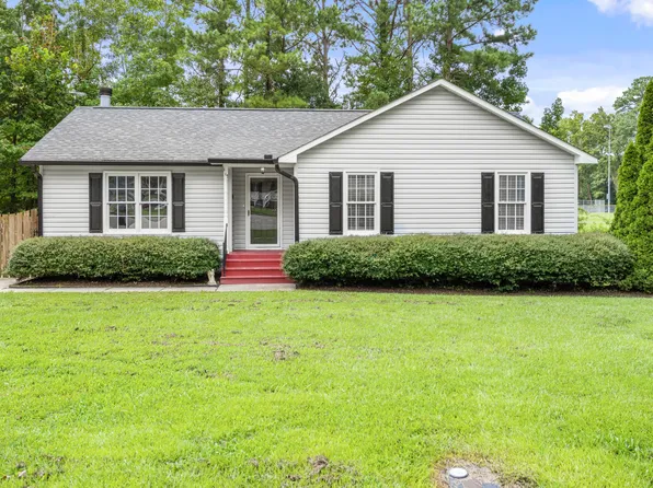 117 Mary Cir, Angier, NC 27501