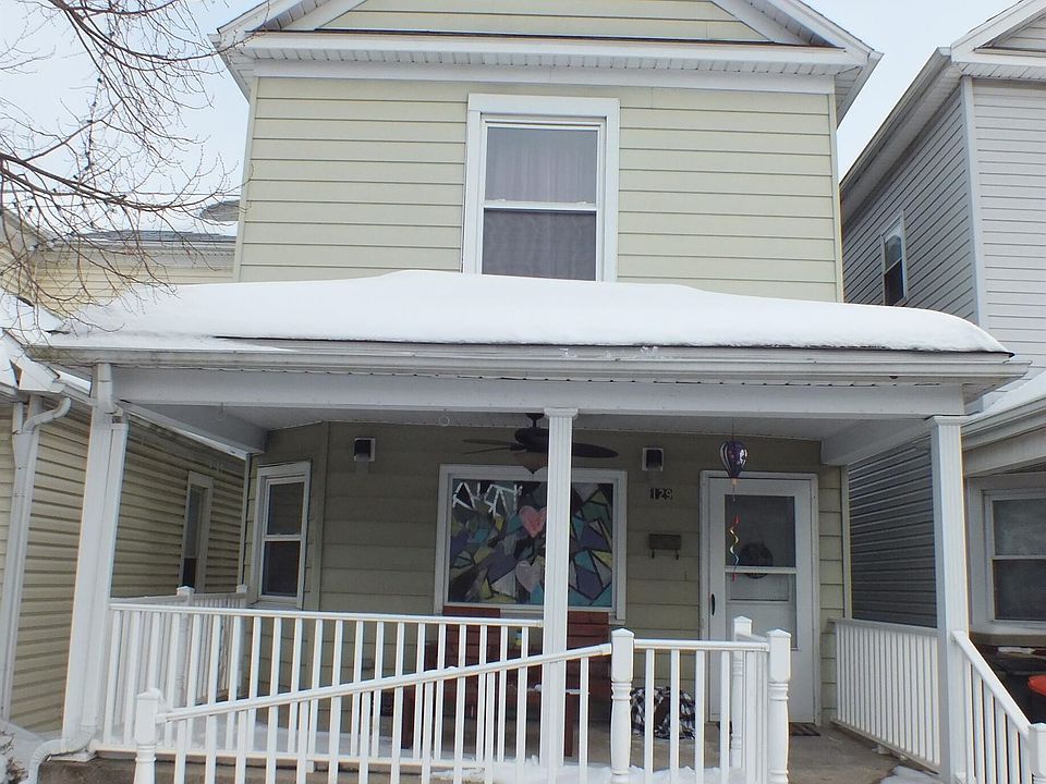 1st image of 129 E Main St