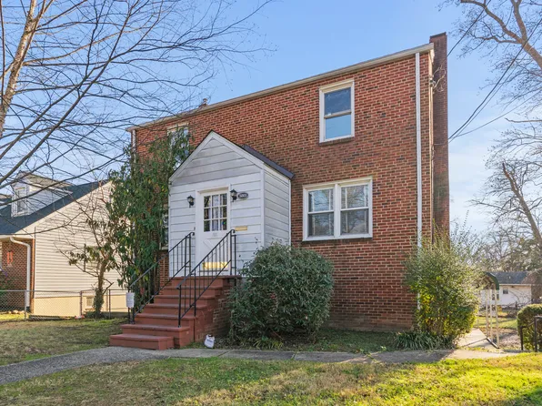 5003 Erie St, College Park, MD 20740