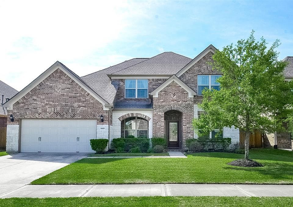 1st image of 25935 Foxrun Vista Dr