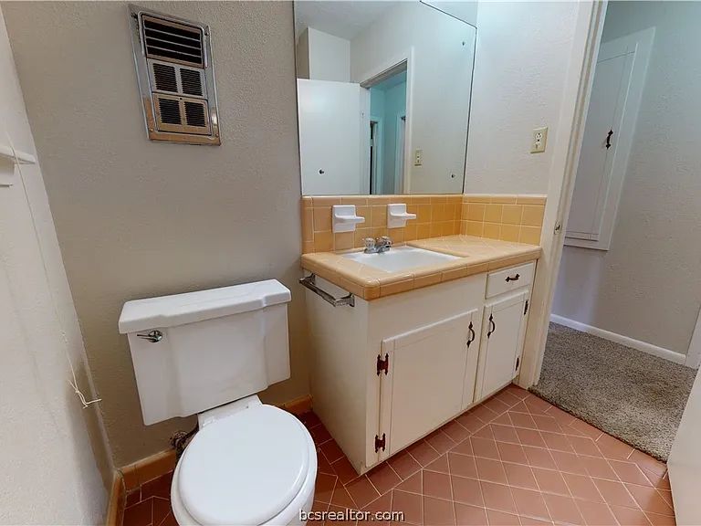 1217 Westover St — Photo 21