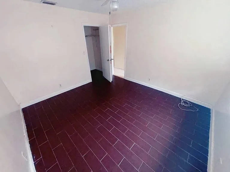 2620 Riverland Dr #1-2 — Photo 10