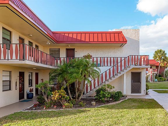 3rd image of 84 Boundary Blvd APT 165