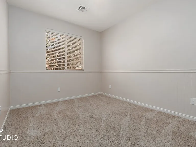 717 Hafen Ln #2A — Photo 13