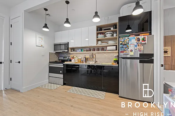 Rented by Brooklyn High Rise LLC | media 4