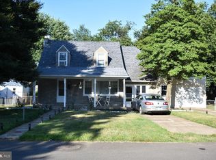 615 Winder Dr, Bristol, PA