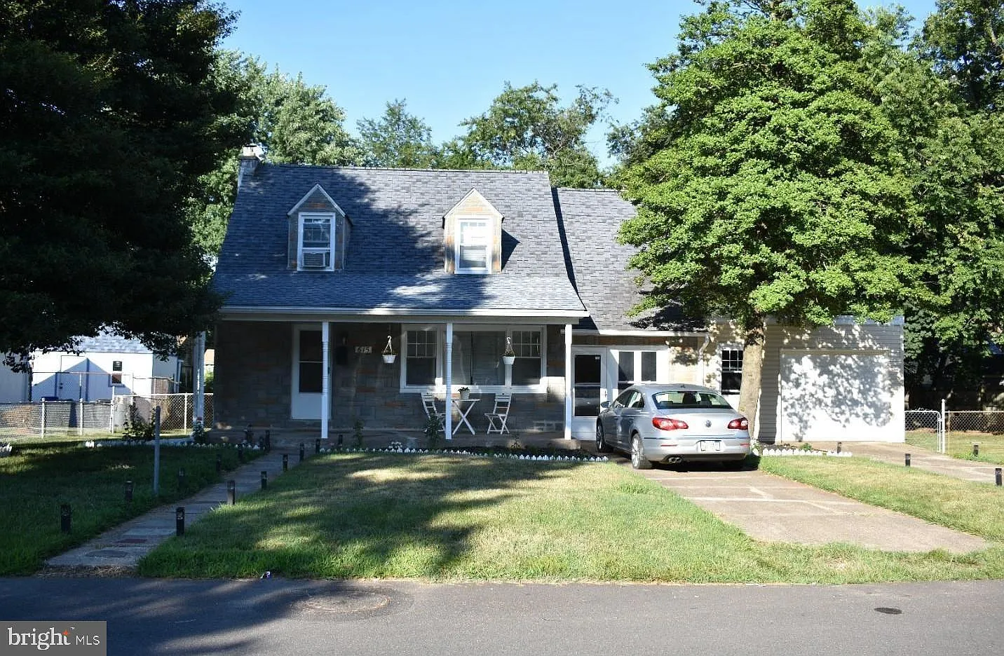 615 Winder Dr photo 1