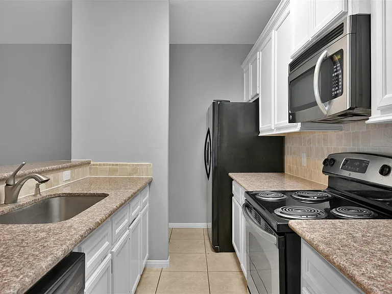 164 Binnacle Ct #B — Photo 5