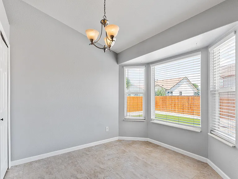 5164 Fennel Dr — Photo 16