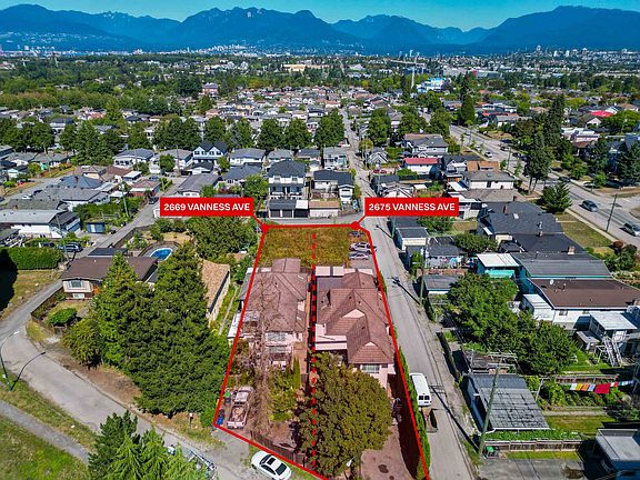3rd image of 2669 Vanness Ave