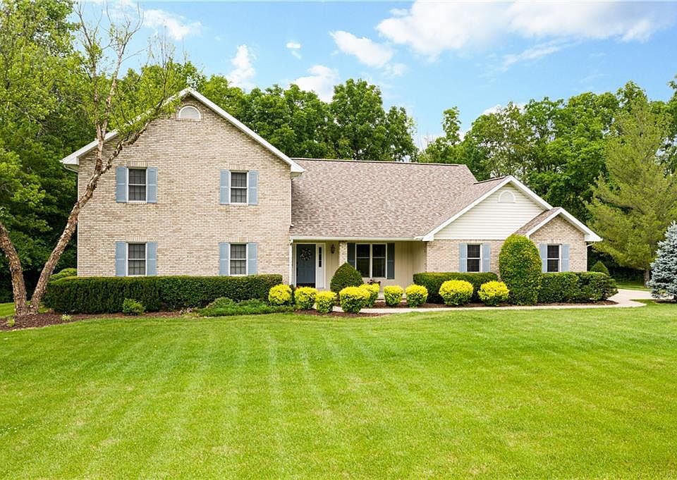 1st image of 26 Tammy Dale Ln