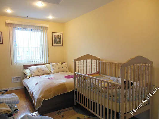 Sold by Fillmore | media 5