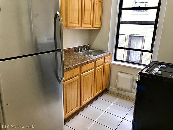 3rd image of 712 W 176th St APT 3H