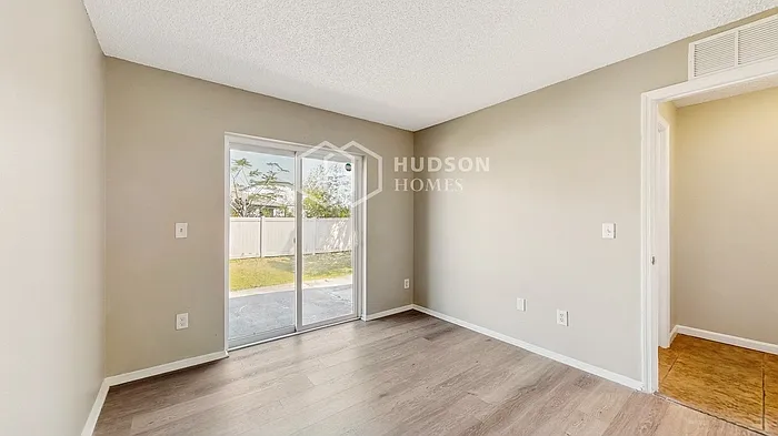 10169 Cody Ln — Photo 17